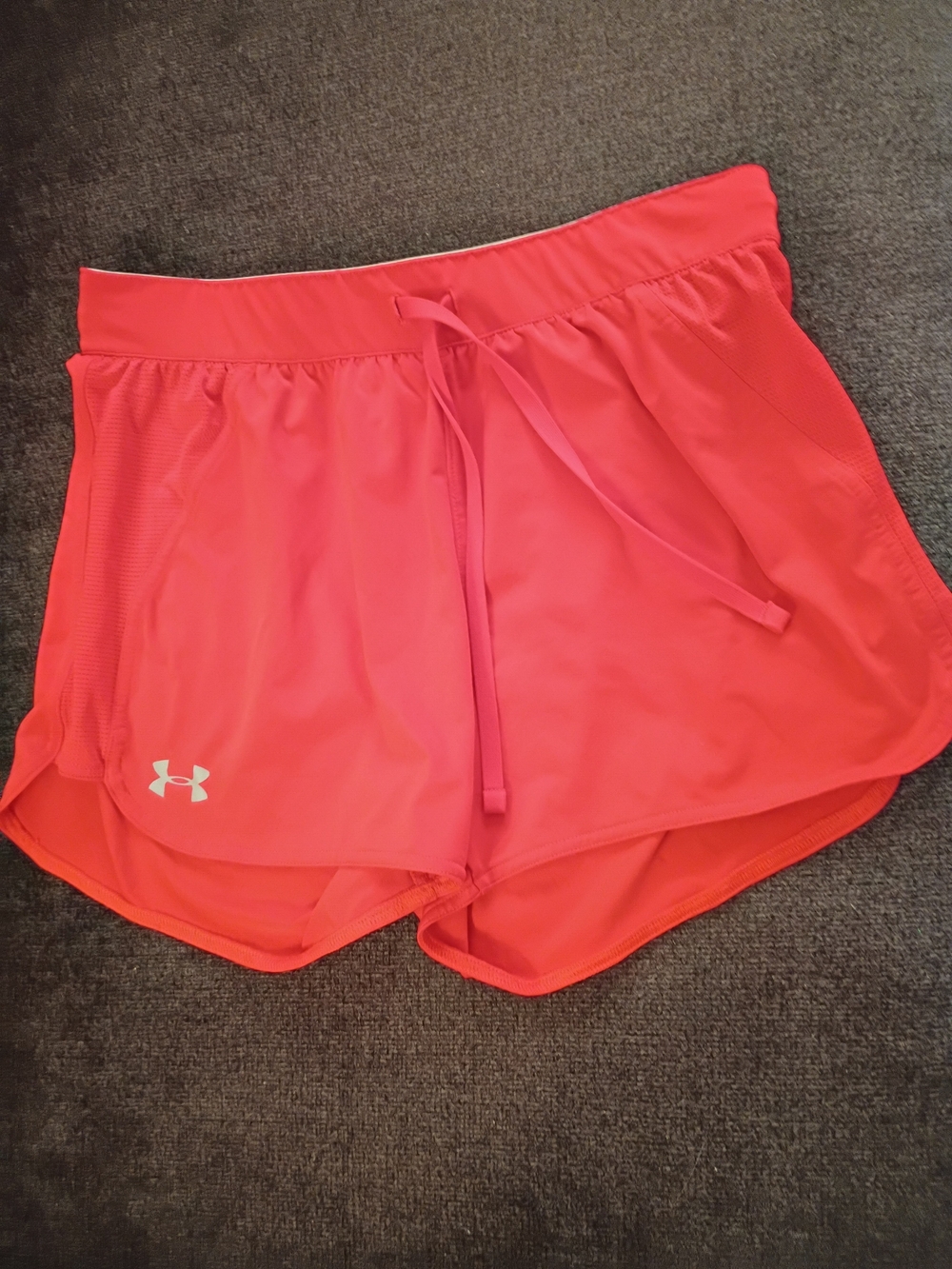 Under Armour Women’s Red Athletic Shorts Size S